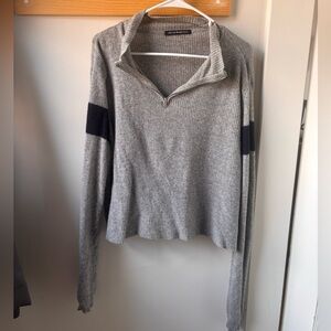 Brandy Melville sweater
